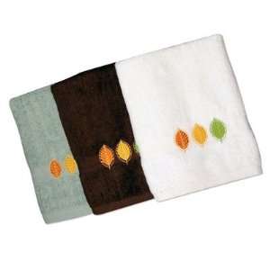 Bamboo Fashion Bath Towel with Embroidered Streetlight Leaves Design 
