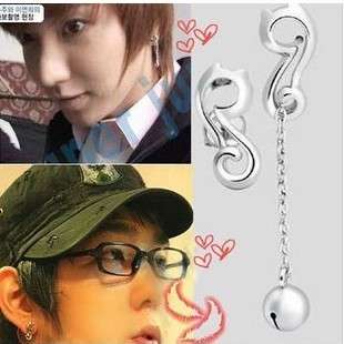SS501 Heo Young Saeng Medieval Cross Earrings  