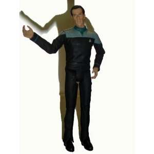  Star Trek Officer I (REG 14.95) Toys & Games