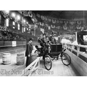  First Auto Show   1900