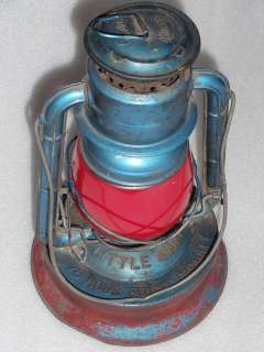 Vintage Dietz N.Y.U.S.A. Little Giant kerosene lantern 70 Hour Fount 