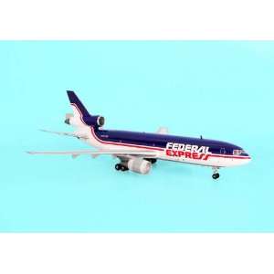  AVIATION200 Federal Express DC 10 30 1/200 Old Livery 