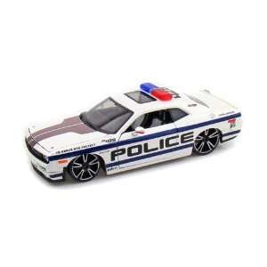  2008 Dodge Challenger SRT8 1/24 White Police Car Toys 
