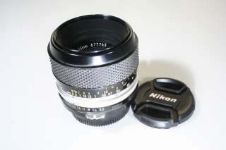 Nikon 55mm f3.5 lens micro Nikkor non Ai F w/ caps 610563625031  