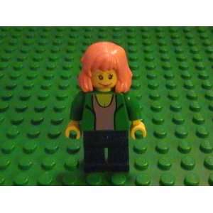  Lego Harry Potter Molly Weasley Minifigure (Green Jacket 