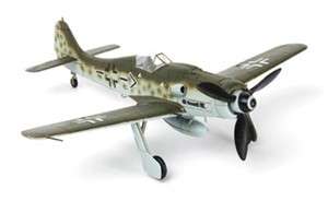Forces of Valor Germany FW 190 D 9 172 Model Kit Mint in the Box 
