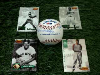 Autographed NEGRO LEAGUE LEGENDS Baseball with (4) Player Cards  