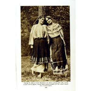    c1920 RUMANIA YOUNG GIRLS COSTUMES DOBRUJA VERDANT