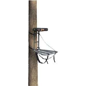    Hunters View® Scout Hang   on Treestand