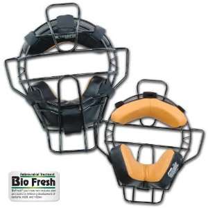  Baseball Accessories   Umpire Mask  BIO FRESH Leather Pads 