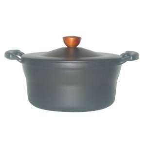 Lafont 5 1/2 Quart Round French Oven, Country Black  