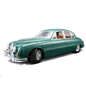   18, Green) 2 diecast car model Italian classic design Toys & Games