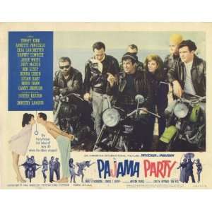  Pajama Party   Movie Poster   11 x 17