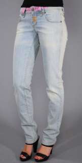   405 John Galliano Womens Slim Fit Light Blue Jeans Size 24 32  