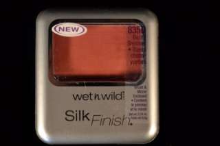 wet n wild Silk Finish Blush Berry Shimmer #835D  