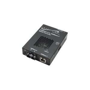 Transition Networks Gigabit Ethernet Media Converter   1 x RJ 45 , 1 x 