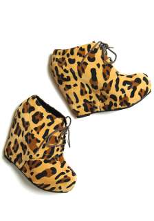   add a pinch of catty cuteness to any outfit with these shoes bootie