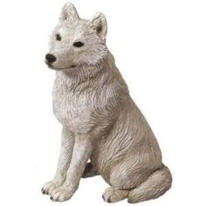 Mid Size Gray Artic Wolf Figurine Toys & Games