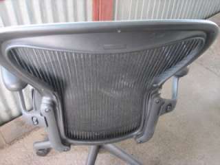   ) Herman Miller Aeron Chair BK 3D01 Office Desk Chair Size B Medium