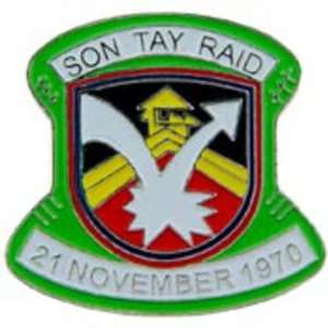  Vietnam Son Tay Raid Pin 1 Arts, Crafts & Sewing