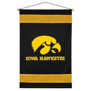  NCAA Iowa Hawkeyes Wall Hanging 