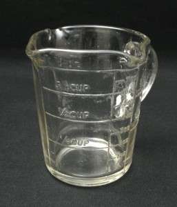 VINTAGE 3 LIPPED CLEAR DEPRESSION GLASS MEASURING JUG 8oz 1 CUP CIRCA 