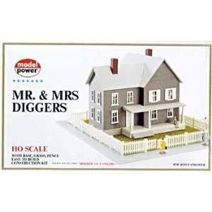   Power HO Scale Mr. & Mrs. Diggers House Building Kit Toys & Games