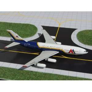   Gemini Jets Armenian Airlines Ilyushin IL 86 1/400 Scale Toys & Games