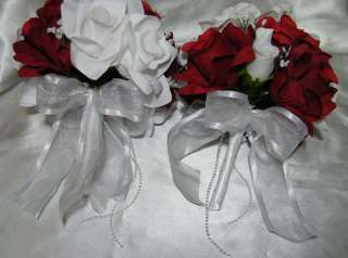 Top and side views of Maid of Honor (left bouquet) and Bridesmaid