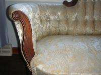   Victorian Parlour Sofa / Settee Late 1800s Beautiful Solid Piece