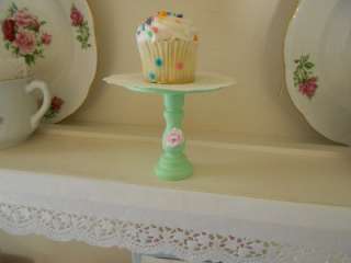 Shabby simply sweet Chic mint green Ashwell pink rose wood cupcake 