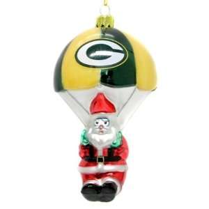  Green Bay Packers NFL Parachuting Santa Glass Ornament 