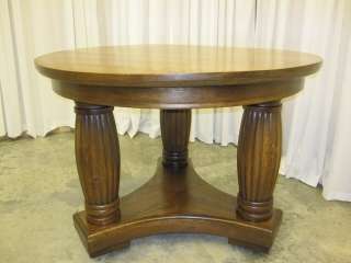 Oak 41 Round Lamp Table With 3 Column Pedestal On Base  