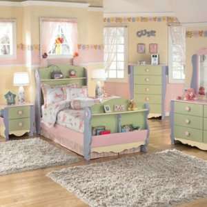  Market Square Elsie 5 Piece Room Set with 2nd Nightstand 