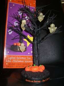 Hallmark Lighted Pumpkin Base Halloween Ornament Tree  