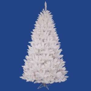  Vickerman 5.5 Foot Crystal White Spruce DuraLit Christmas 
