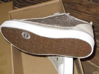 NEW UGG Australia Laela Sparkles Silver Womens Sneakers (Size 7) 3316 