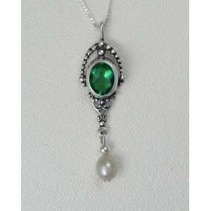   Neckpiece Accented with Emerald Green Quartz and Fresh Water Pearl