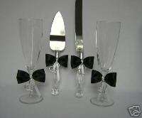 WHITE BLACK TOASTING GLASSES & CAKE KNIFE SERVER SET  