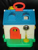 RARE 1984 FISHER PRICE LITTLE PEOPLE DISCOVERY COTTAGE  