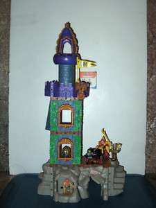 2001~Fisher Price ~ IMAGINEXT ~ Wizards Tower Castle with Sounds and 