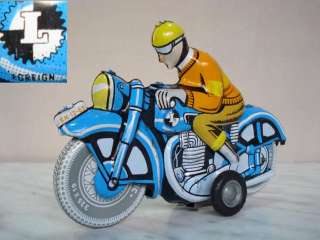 VINTAGE MOTORCYCLE MOTOR RIDER RACER WIND UP TIN TOY  