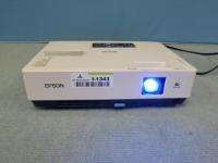 Epson Powerlite 1710c EMP 1710 3 LCD Projector  