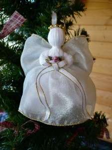   WHITE WIRED RIBBON ANGELS 5 IN. XMAS VICTORIAN CHRISTIAN DECOR  