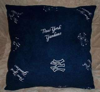 New York Yankees X LARGE decorative couch throw pillow SOFT FLEECE NY 