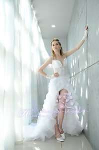 WD1050 wunderschönes Brautkleid vorne kurz,hinten lang  