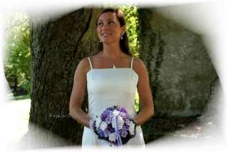 Luxus Rosen Brautstrauß rund gebunden weiß flieder lila Hochzeit 