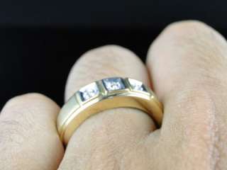   YELLOW GOLD 3 STONE ROUND CUT DIAMOND WEDDING BAND FASHION RING  