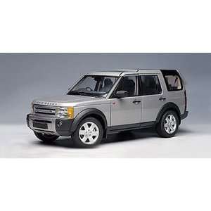   2005 Discovery 3 Silver (Part 74801) Autoart 118 Diecast Model Car