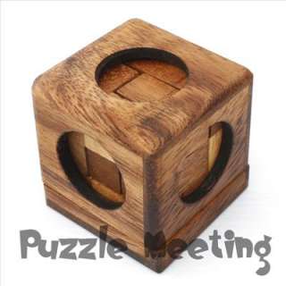 Soma Cube wooden puzzle brain teaser 3D jigsaw puzzle  